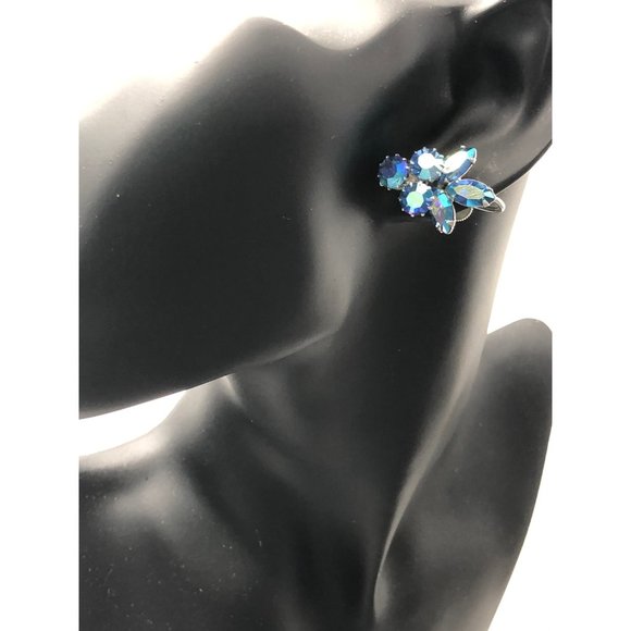 Vintage Screw back Sherman Cluster Rhinestone Earrings - Picture 4 of 8